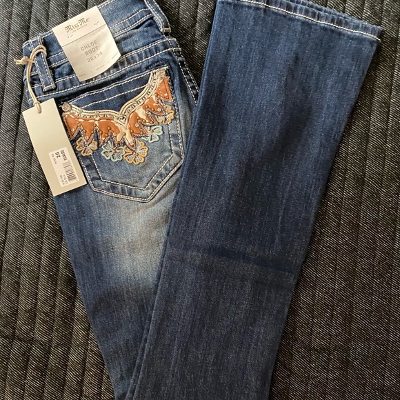 Miss Me Jeans - Picture 3 of 12